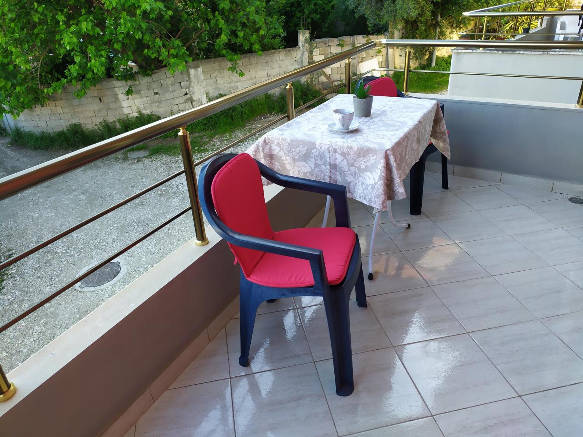 Valbona Apartments Vlorë Eksteriør bilde